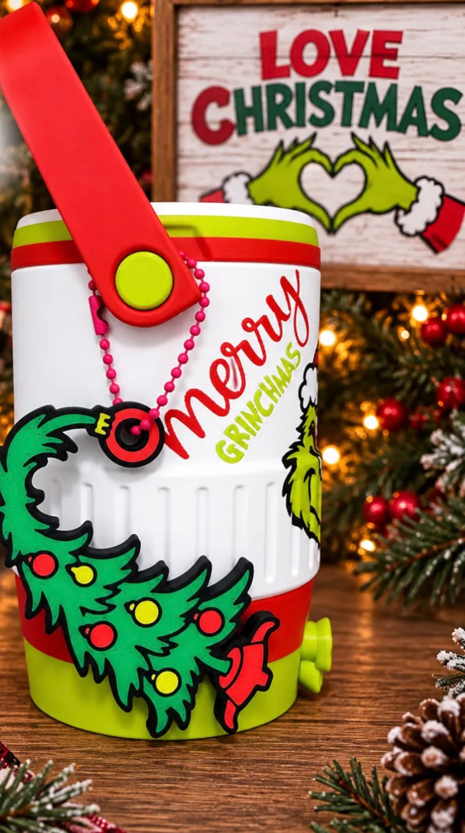 Grinch theme 12 oz can holder, 3d printed